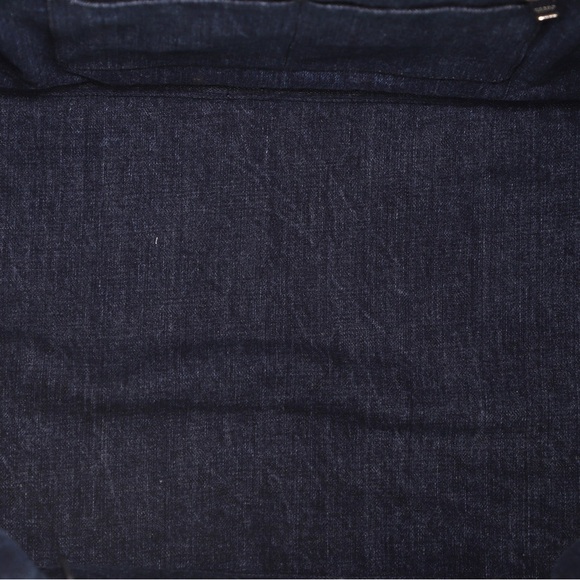 Prada
Canapa Tote Rhinestone Embellished Denim Large excellent condition!!!! - Picture 7 of 8